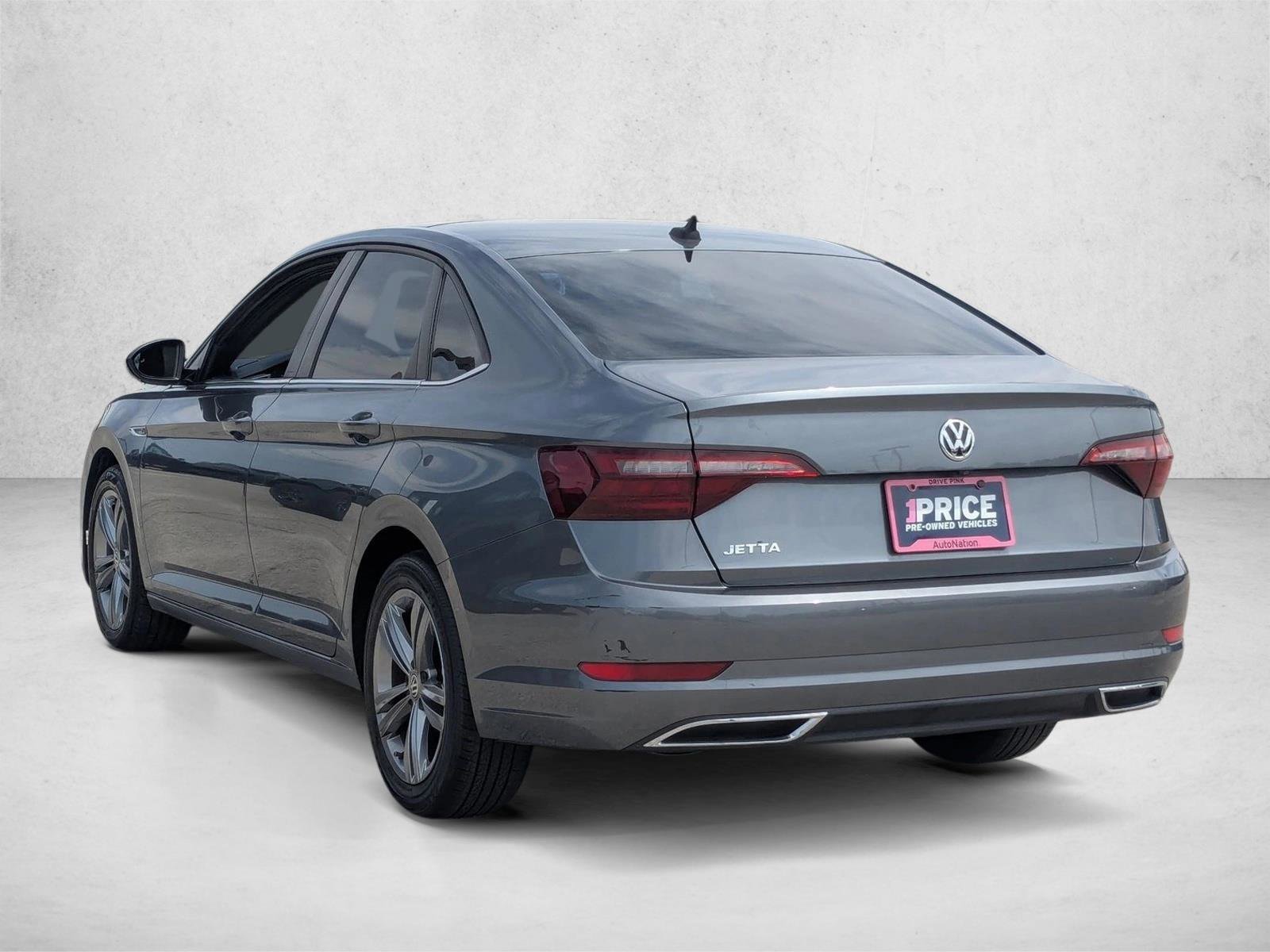 Used 2021 Volkswagen Jetta R-Line FWD image 8