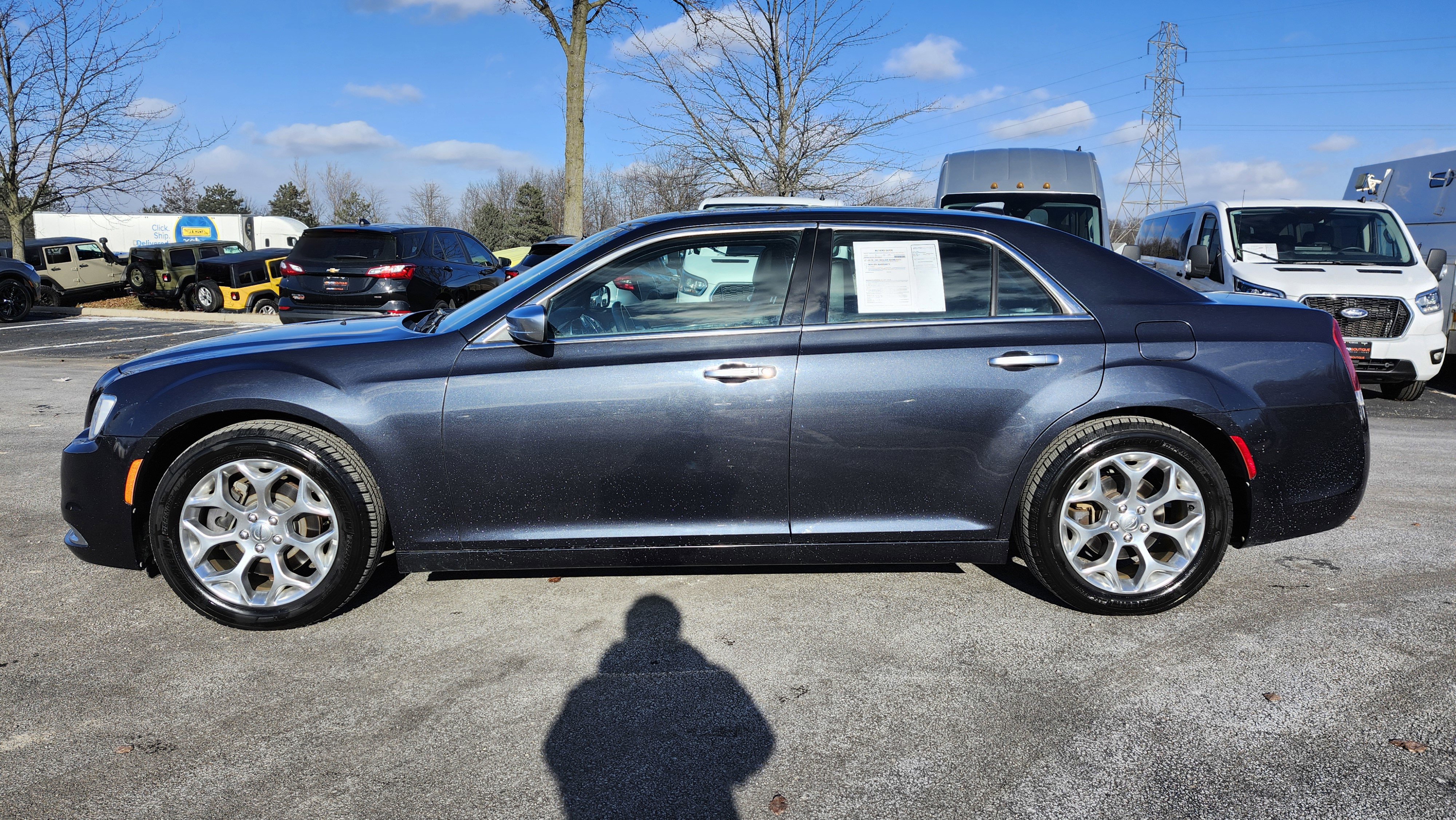 Used 2016 Chrysler 300 C Platinum image 9
