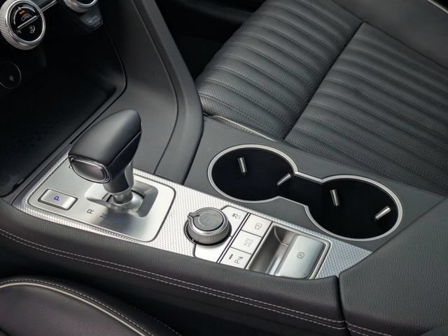 Used 2022 Genesis G70 2.0T w/ Prestige Package AWD/4WD image 21