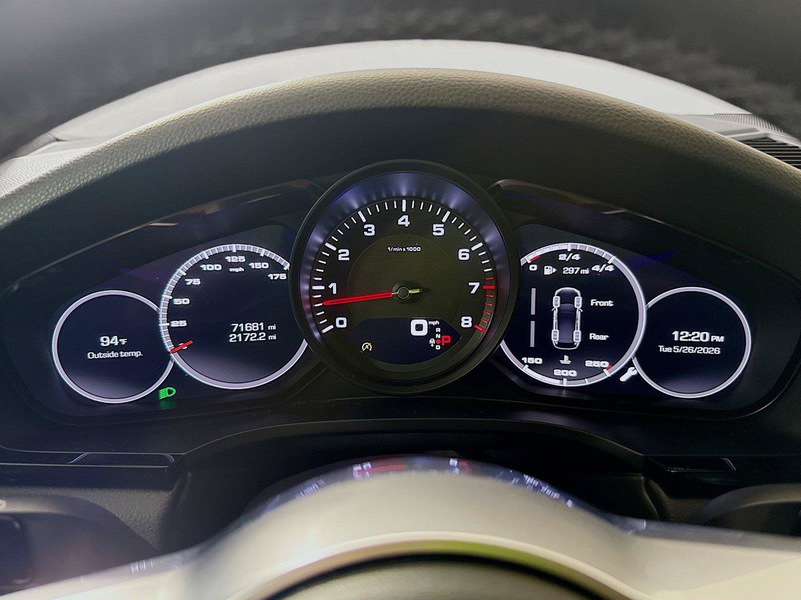 Used 2020 Porsche Cayenne AWD/4WD image 4