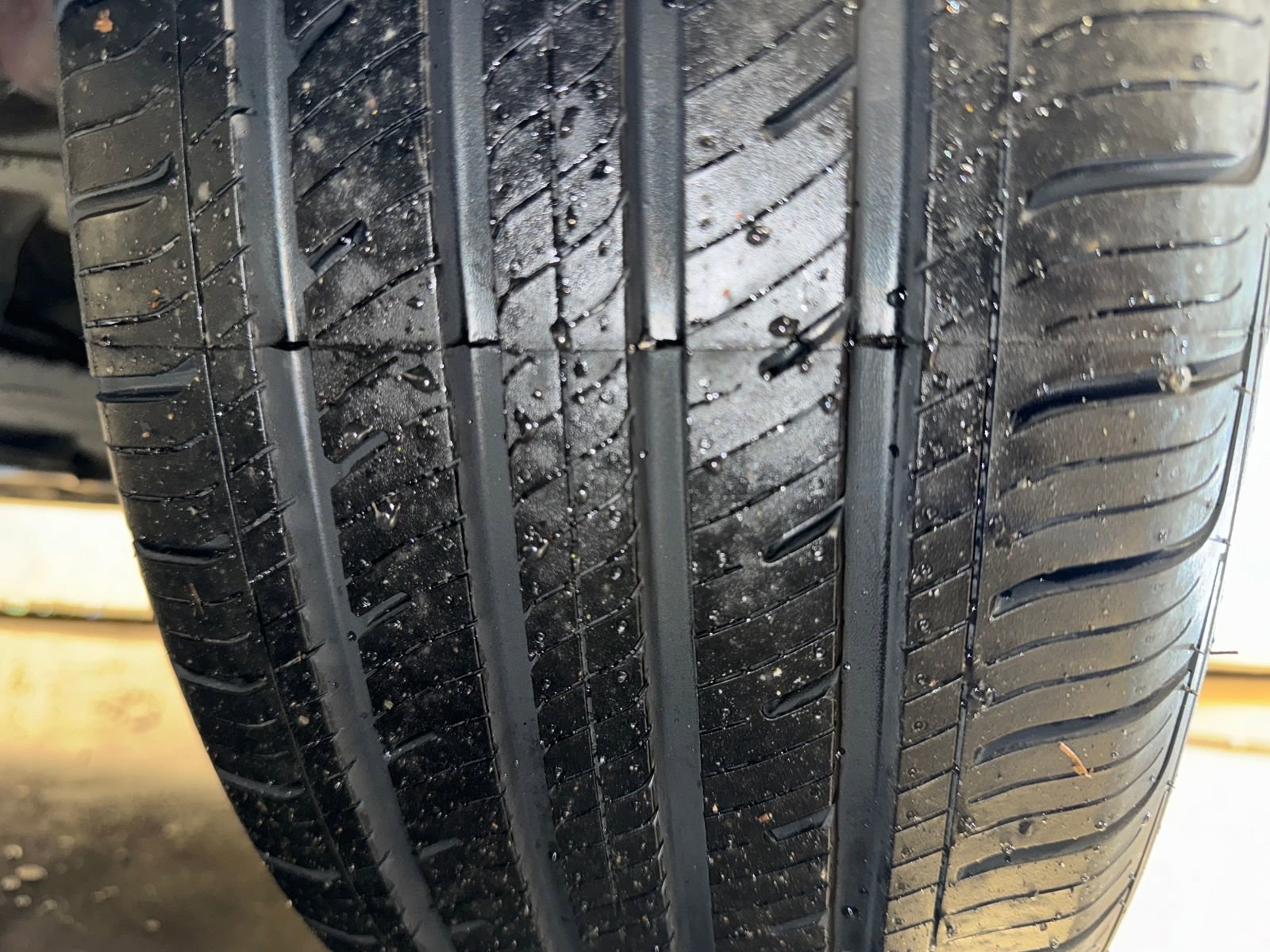 Used 2021 Buick Encore Preferred w/ Safety Package II image 11