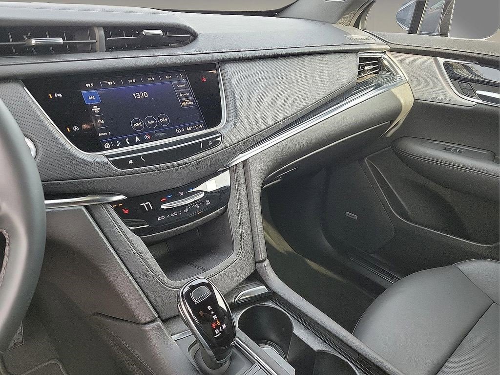 Certified 2025 Cadillac XT5 Premium Luxury