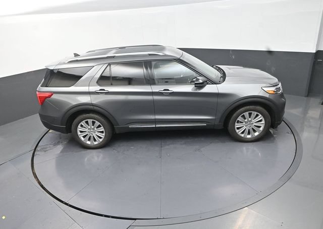 Used 2023 Ford Explorer Limited w/ Hybrid Equipment Group 310A AWD/4WD image 30