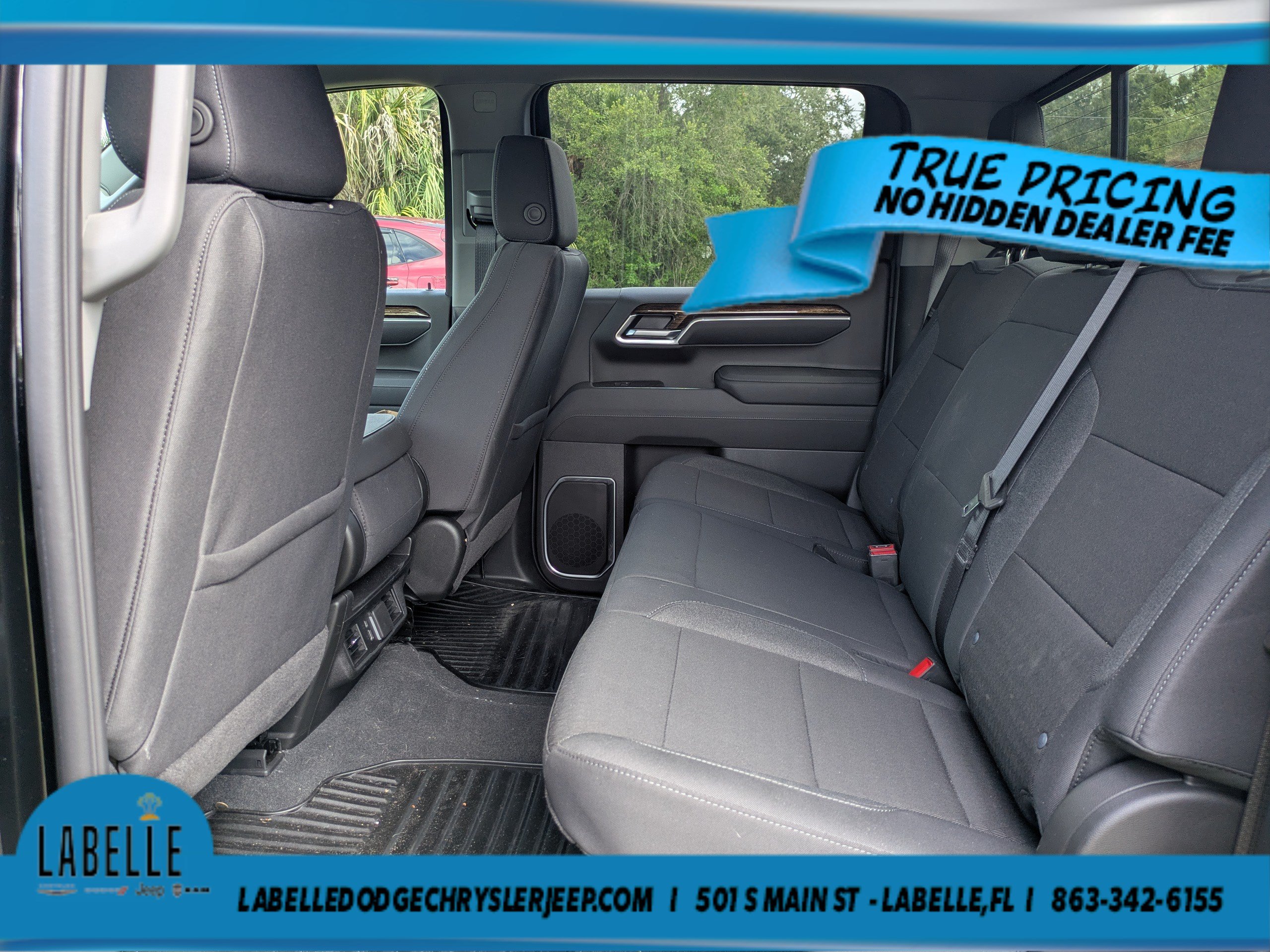 Used 2026 GMC Sierra 1500 SLE w/ Preferred Package AWD/4WD image 13