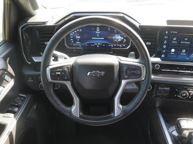 Used 2024 Chevrolet Silverado 1500 LT Trail Boss w/ Convenience Package II AWD/4WD image 16