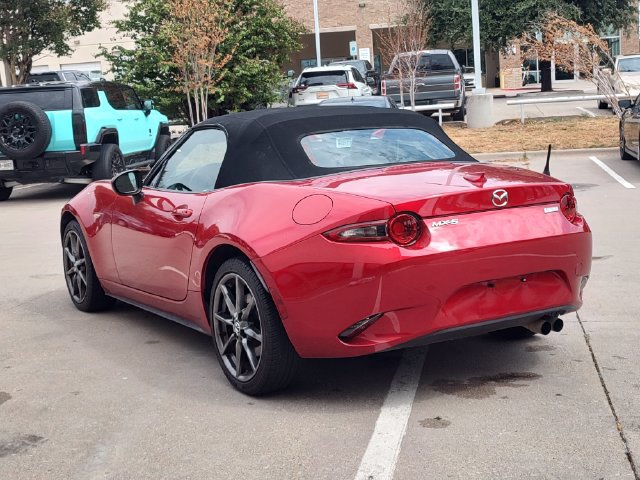Used 2016 MAZDA MX-5 Miata Grand Touring RWD image 5