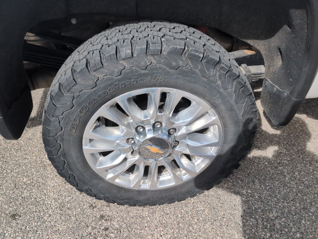 Used 2022 Chevrolet Silverado 3500 High Country w/ Z71 Off-Road Package image 22