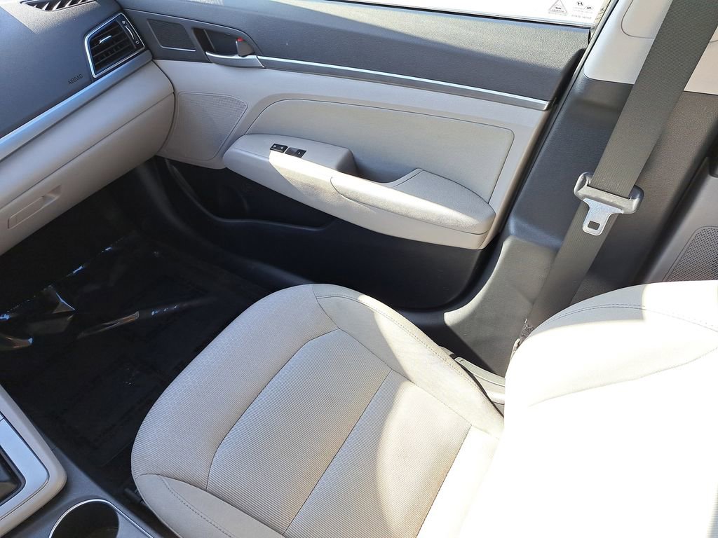 Used 2017 Hyundai Elantra SE w/ SE A/T Tech Package 03 image 11