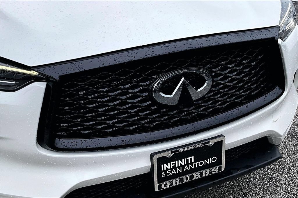 Used 2022 INFINITI QX50 Luxe w/ Appearance Package FWD image 39