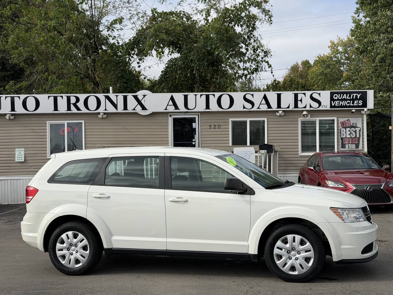 Used 2014 Dodge Journey American Value Package FWD image 1