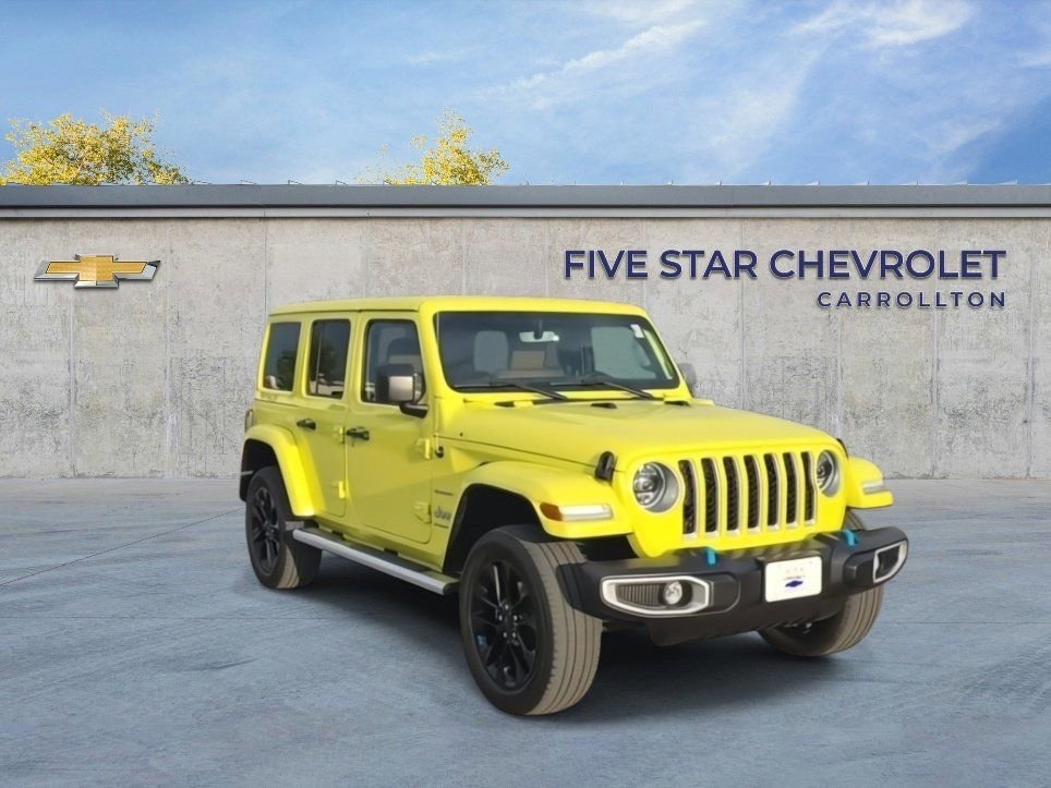 Used 2023 Jeep Wrangler Unlimited Sahara w/ Cold Weather Group image 2