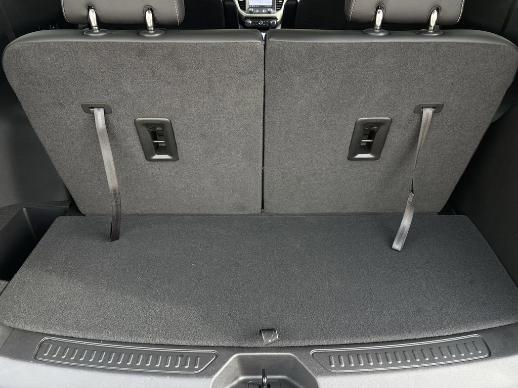 Used 2022 GMC Acadia Denali w/ Denali Ultimate Package image 26