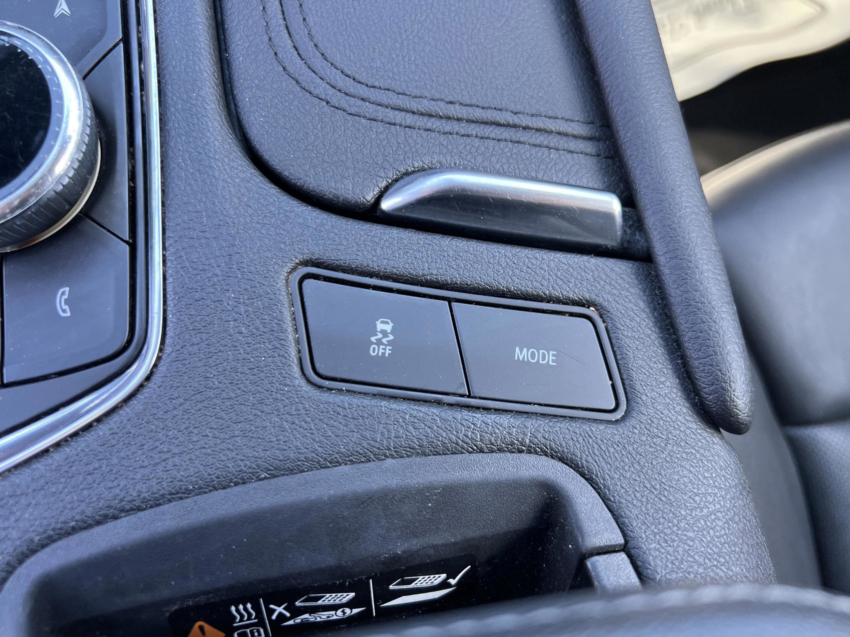 Used 2020 Cadillac XT6 Premium Luxury image 25