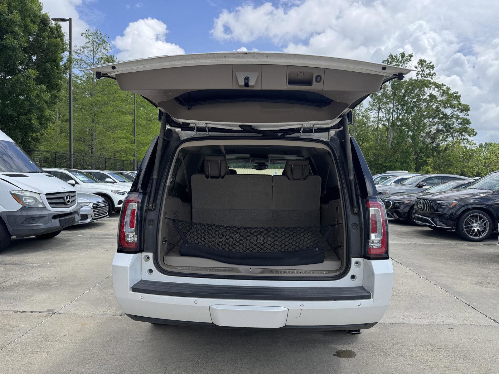 Used 2016 GMC Yukon XL SLT w/ Open Road Package image 23