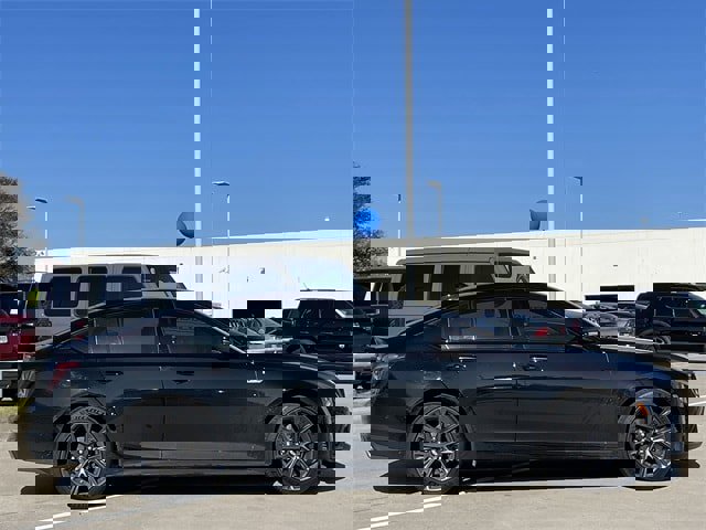 Used 2026 Cadillac CT5 V w/ Technology Package image 3