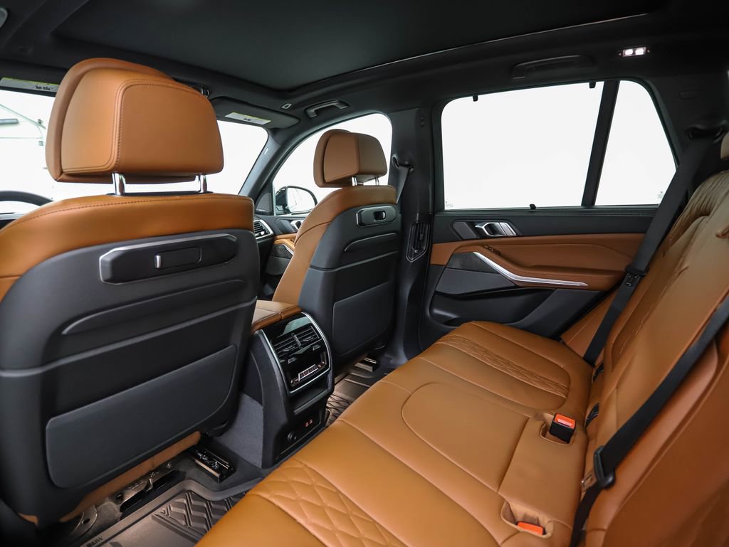 New 2026 BMW X5 xDrive40i w/ Executive Package image 21