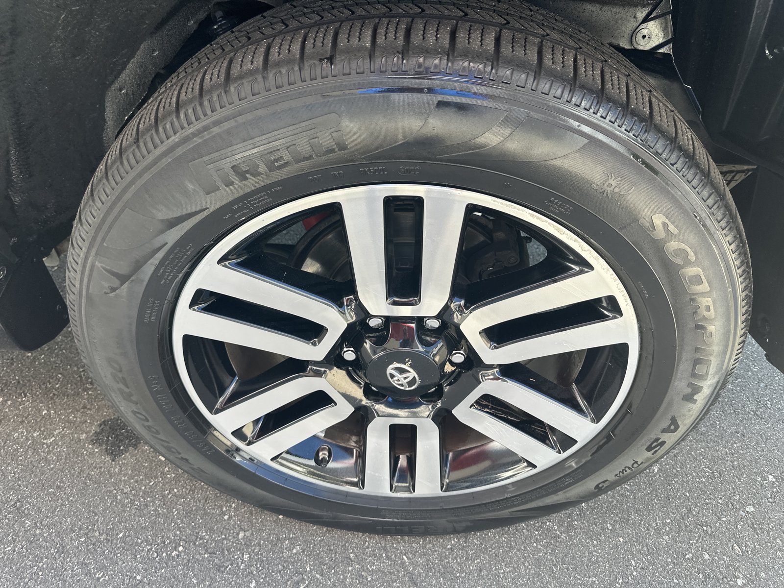 Used 2016 Toyota 4Runner Limited AWD/4WD image 37
