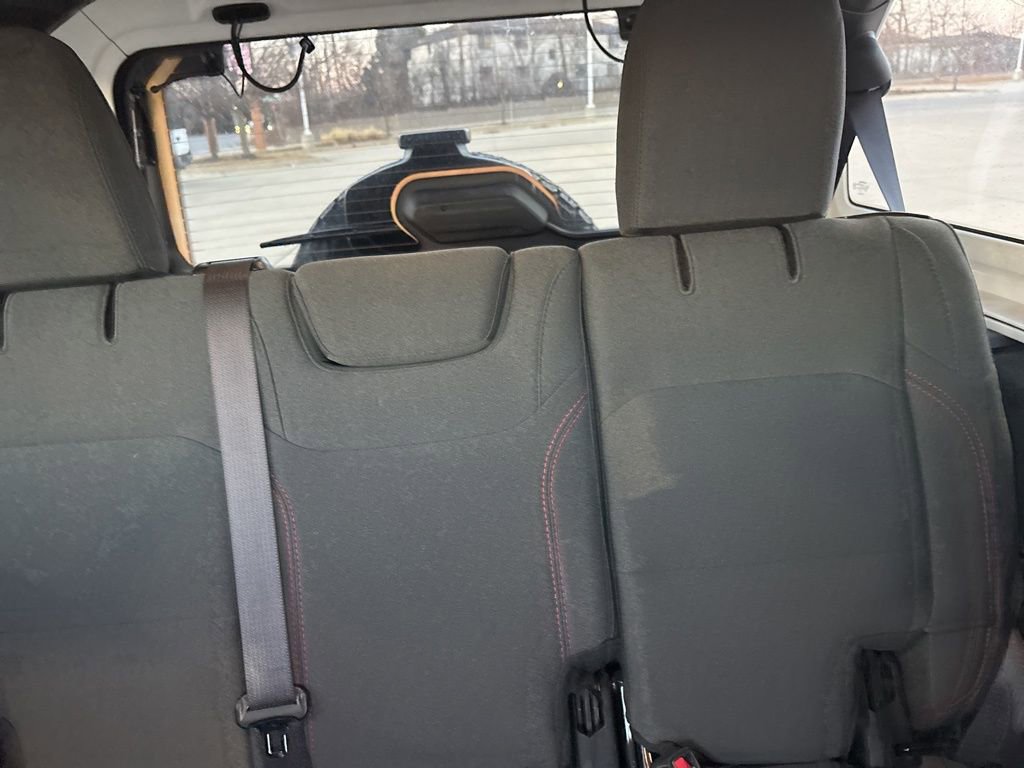 Used 2025 Jeep Wrangler Unlimited Rubicon image 18