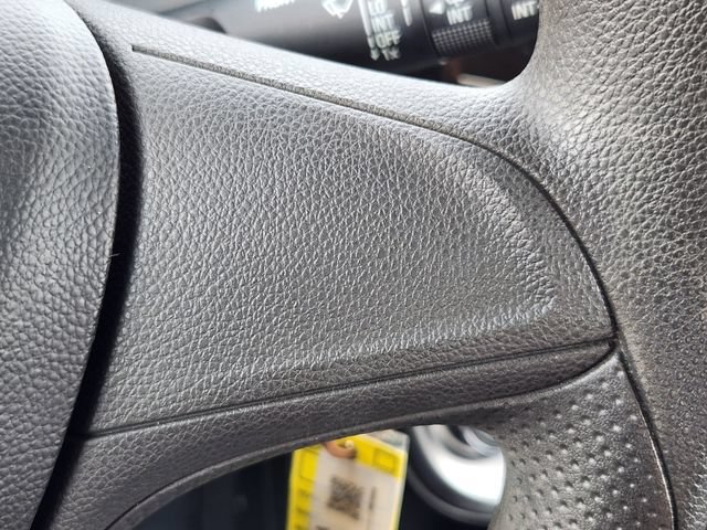 Used 2022 Hyundai Kona Limited w/ Cargo Package FWD image 20