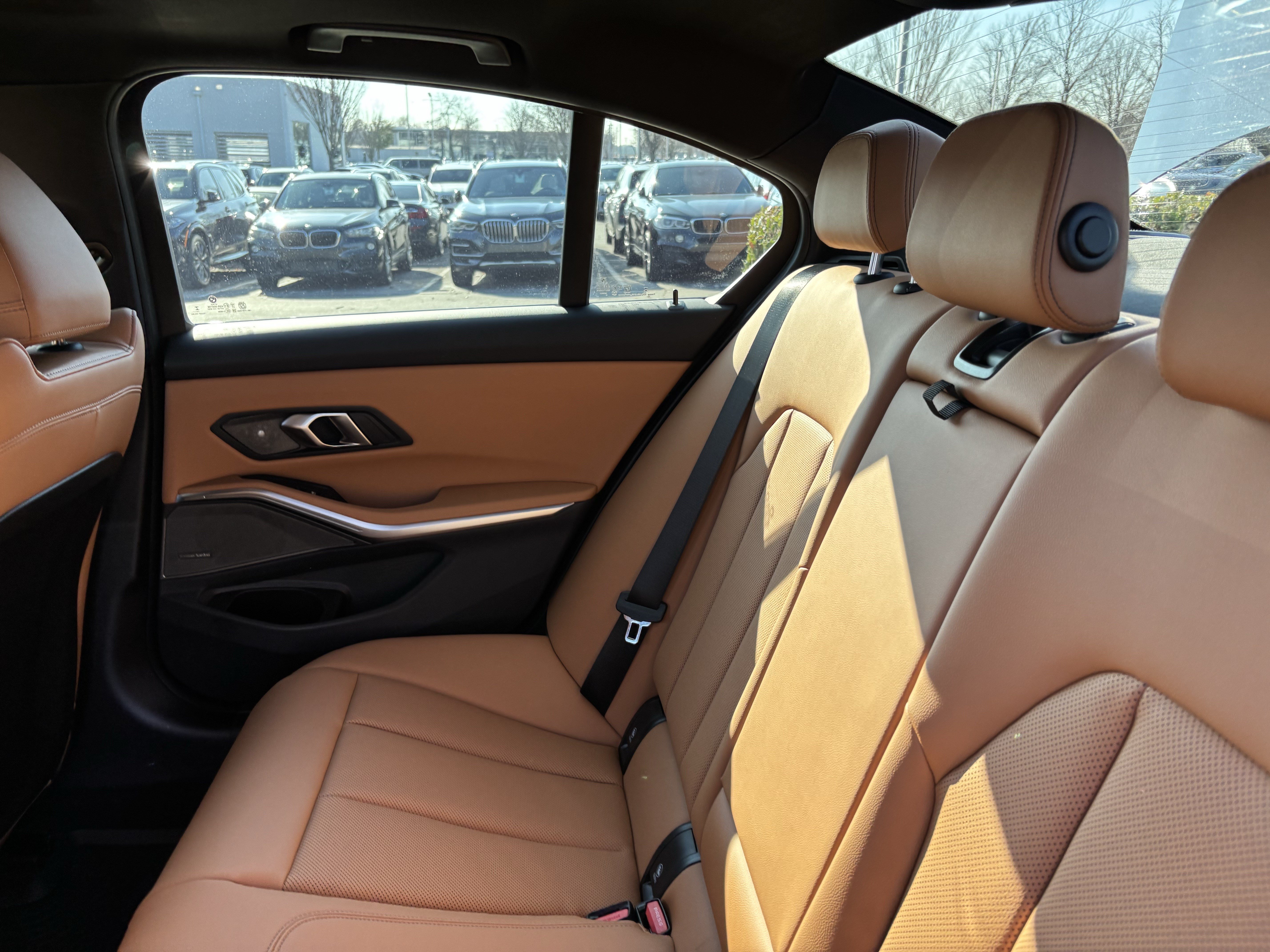 Certified 2026 BMW 330i Sedan w/ M Sport Package RWD image 33