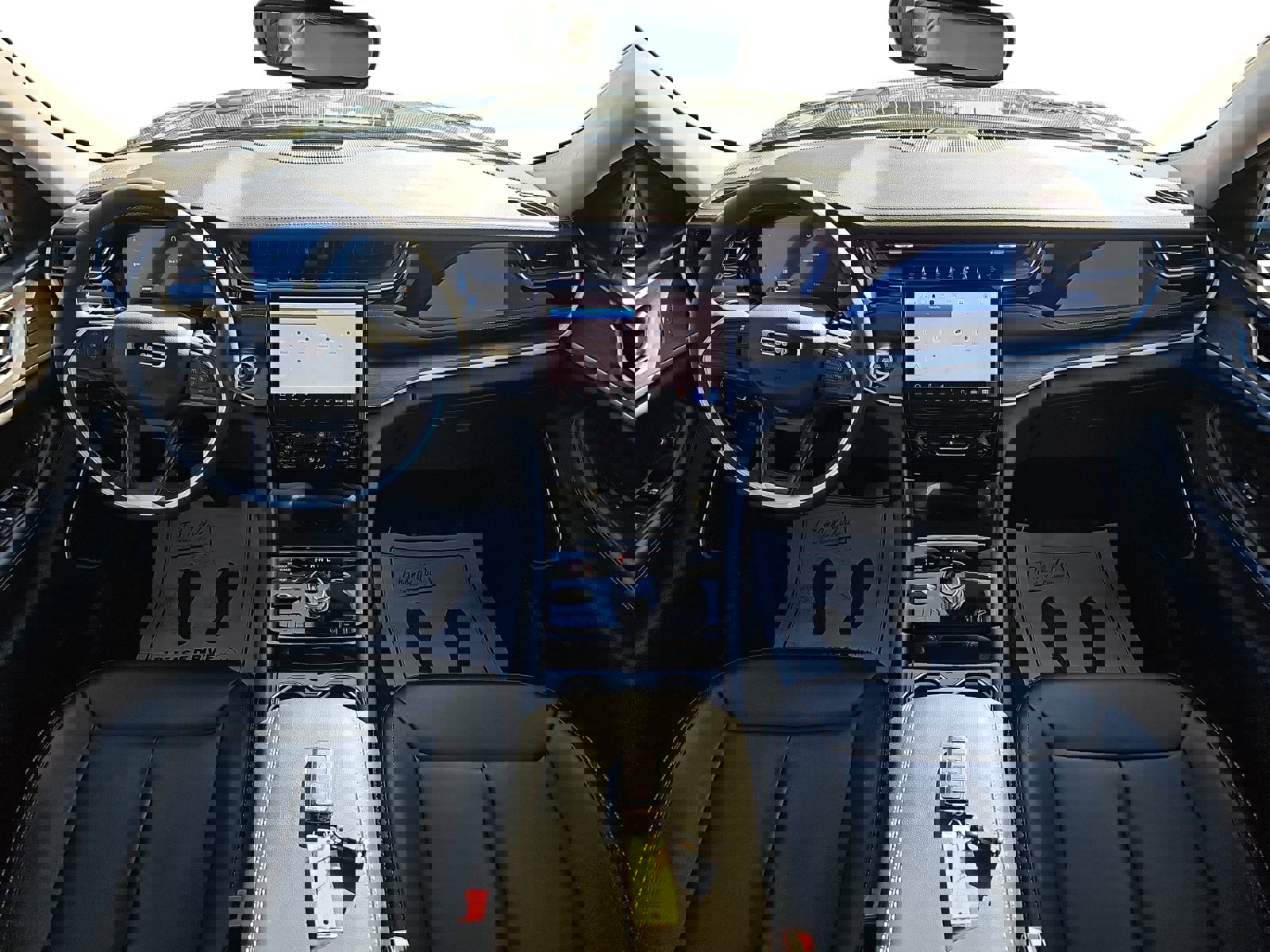 Used 2023 Jeep Grand Cherokee 4WD 4xe image 9