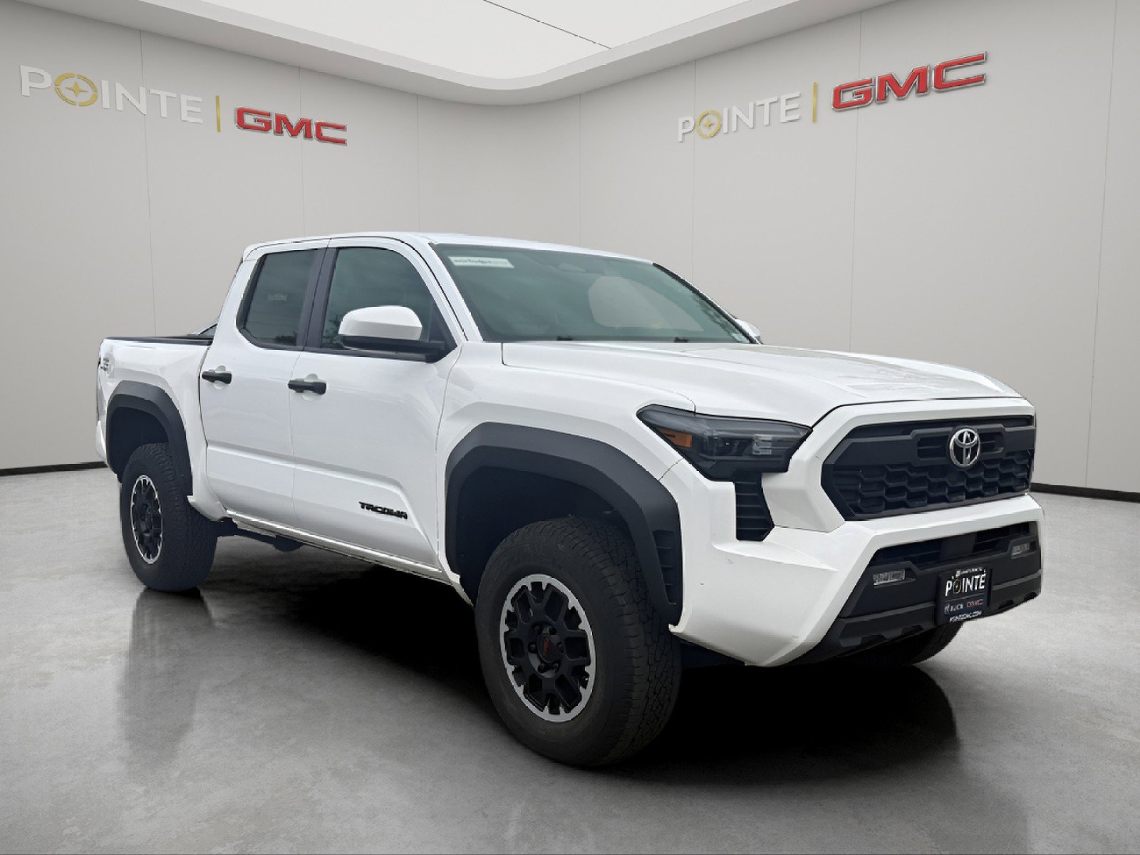 Used 2024 Toyota Tacoma TRD Off-Road AWD/4WD image 2