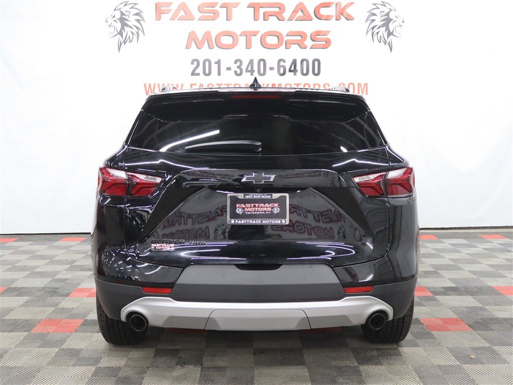 Used 2022 Chevrolet Blazer LT w/ Midnight/Sport Edition image 5