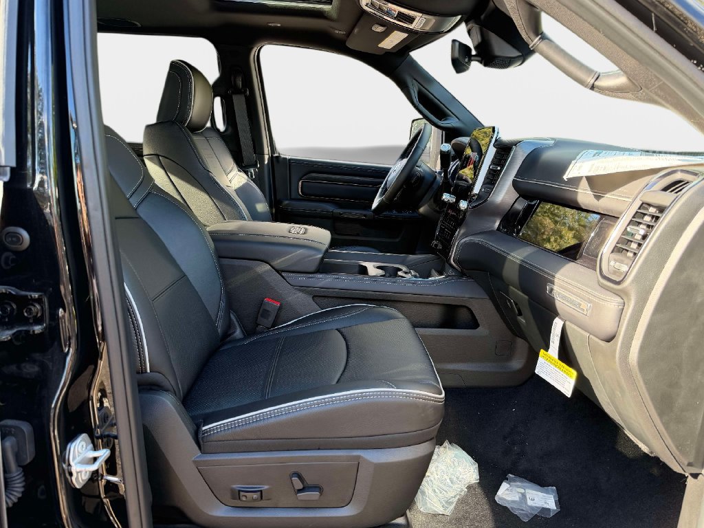 New 2026 RAM 2500 Rebel w/ Rebel Level 2 Equipment Group AWD/4WD image 9