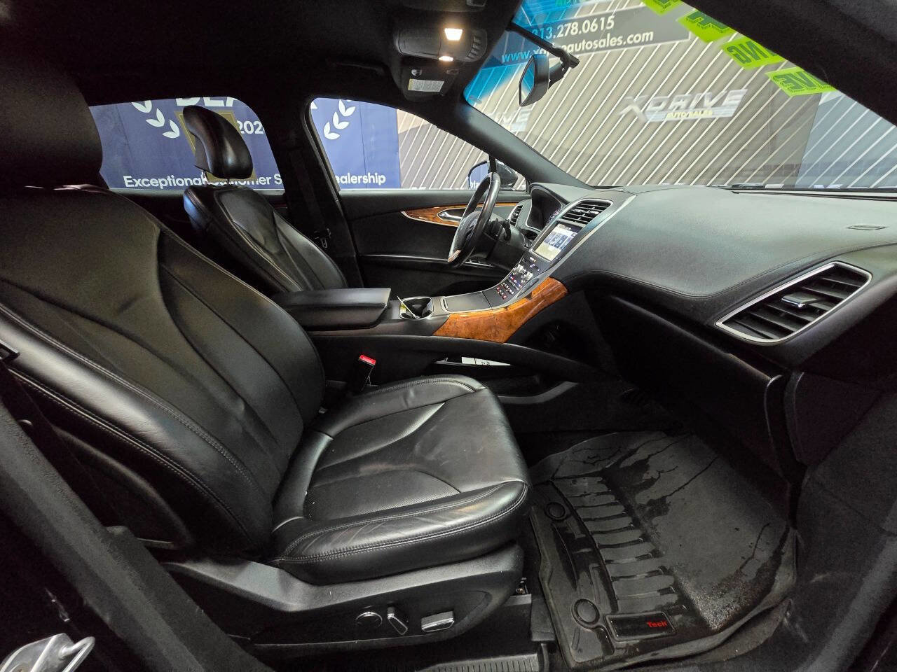 Used 2016 Lincoln MKX Select w/ Select Plus Package image 26