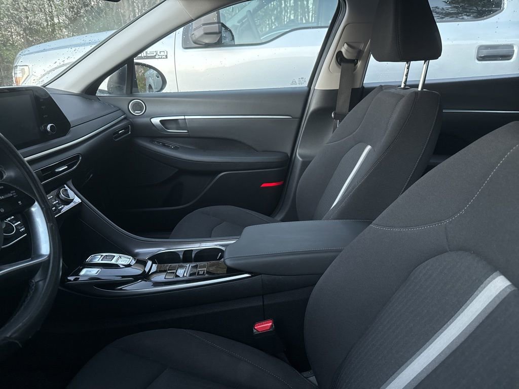 Used 2022 Hyundai Sonata SEL image 9