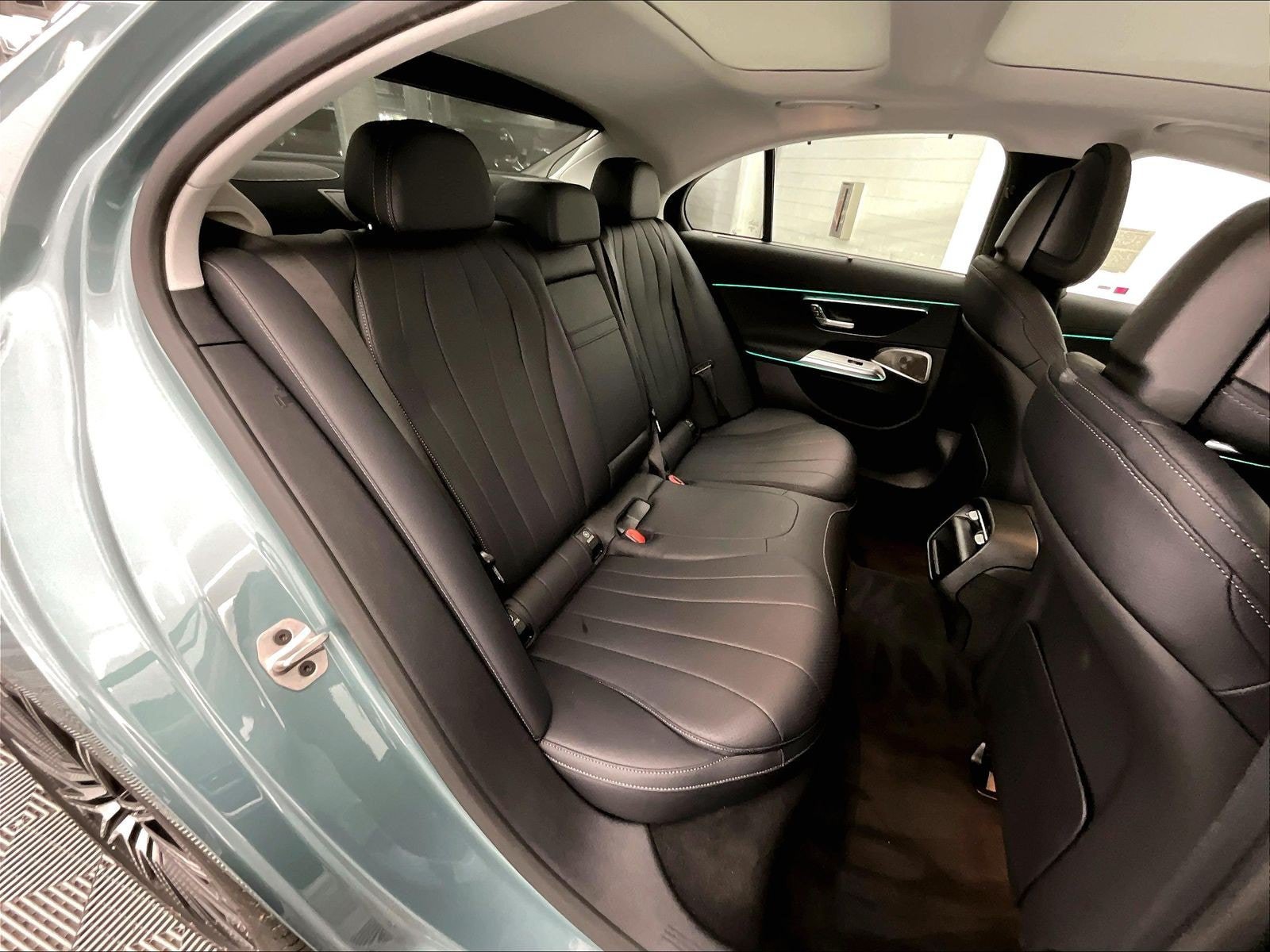Used 2026 Mercedes-Benz E 350 Sedan image 17
