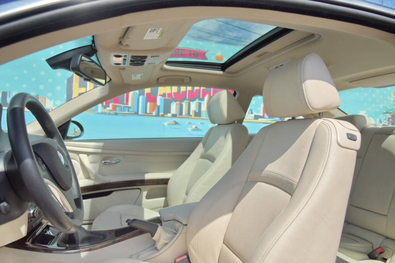 Used 2008 BMW 328xi Coupe image 11