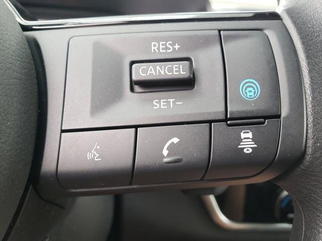 Used 2022 Nissan Rogue SV AWD/4WD image 21