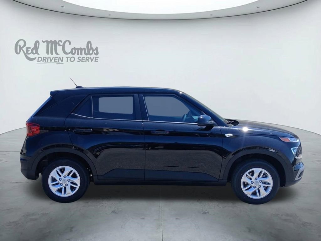 New 2026 Hyundai Venue SE FWD image 6