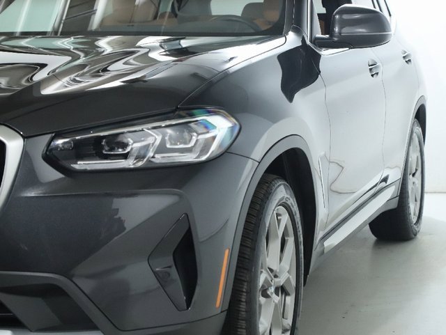 Certified 2024 BMW X3 xDrive30i w/ Premium Package image 4