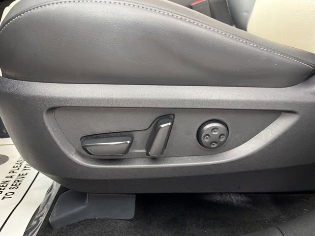 Used 2025 INFINITI QX55 Luxe w/ Cargo Package image 32