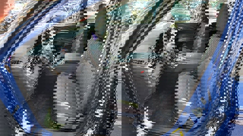 New 2025 Toyota Camry LE image 18