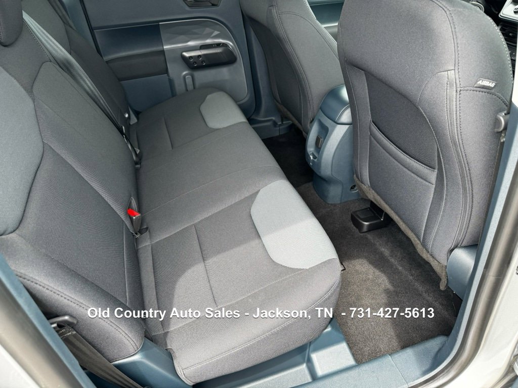 Used 2022 Ford Maverick XL FWD image 12
