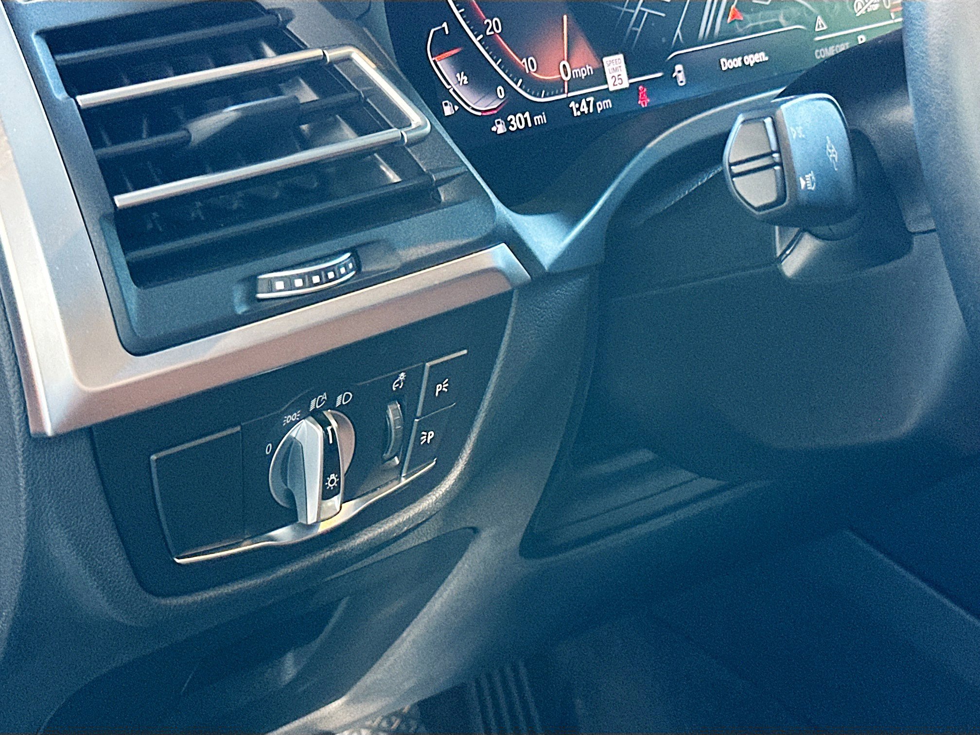 Certified 2024 BMW X3 sDrive30i w/ Convenience Package image 10