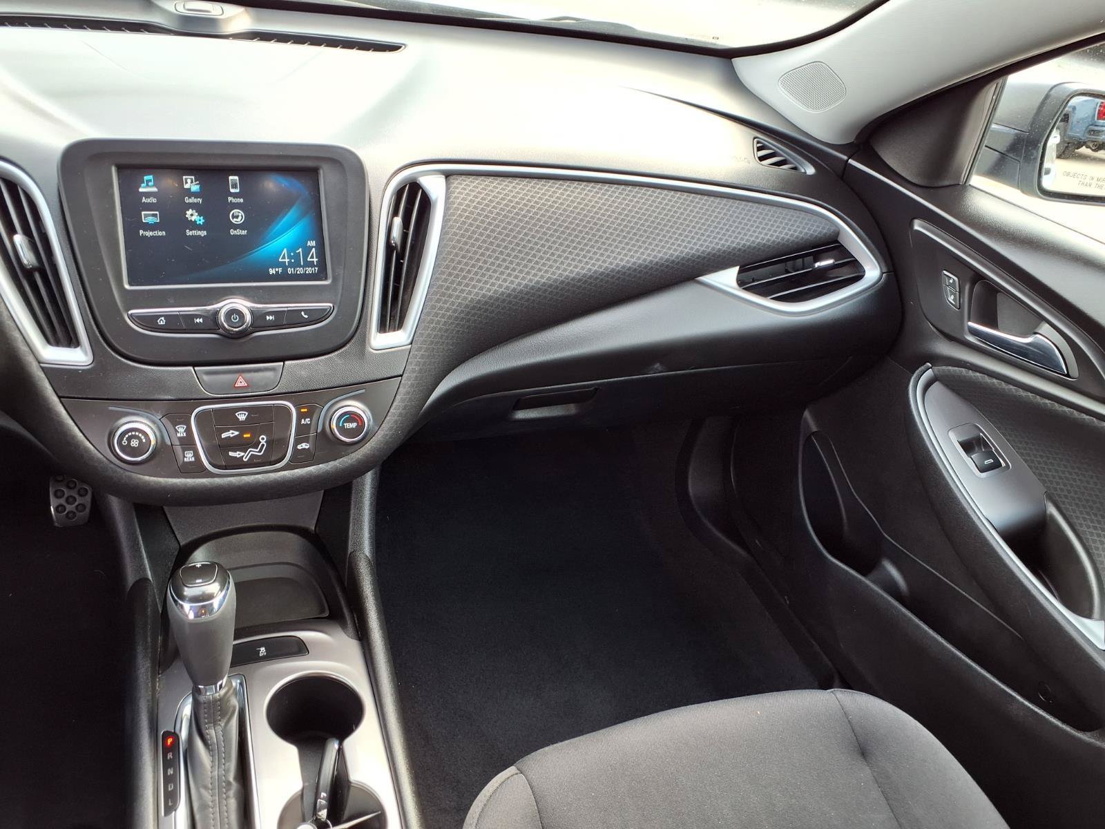 Used 2017 Chevrolet Malibu LS FWD image 5