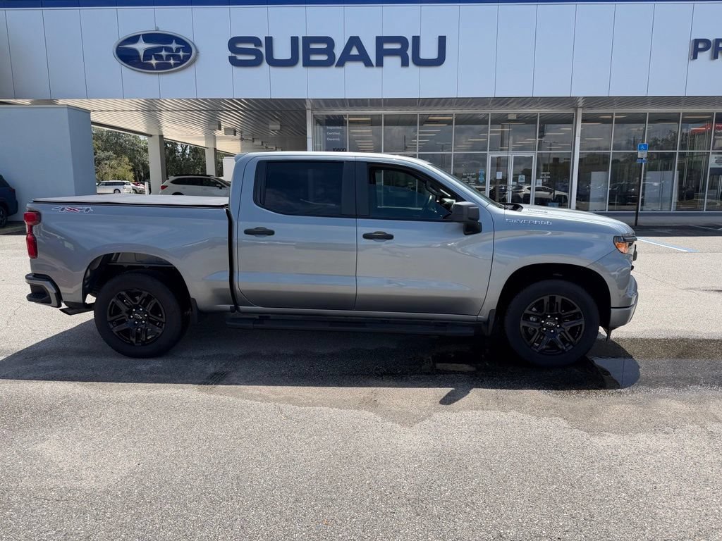 Used 2025 Chevrolet Silverado 1500 Custom AWD/4WD image 2