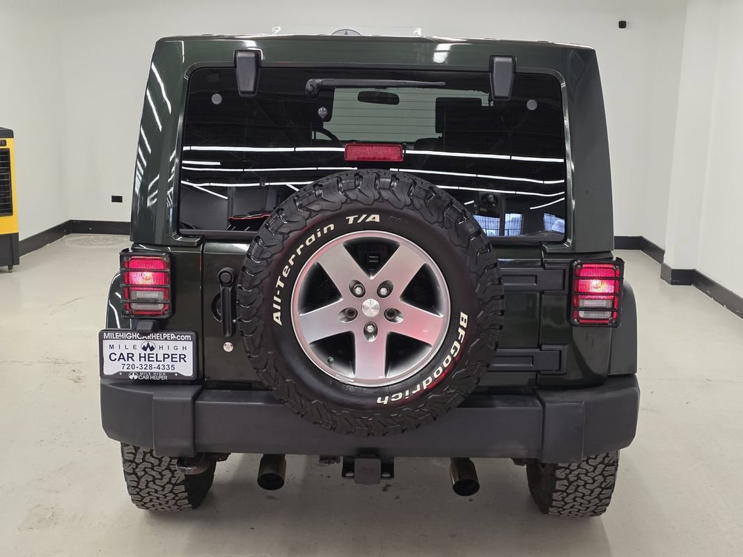 Used 2010 Jeep Wrangler Unlimited Rubicon w/ Dual Top Group AWD/4WD image 11
