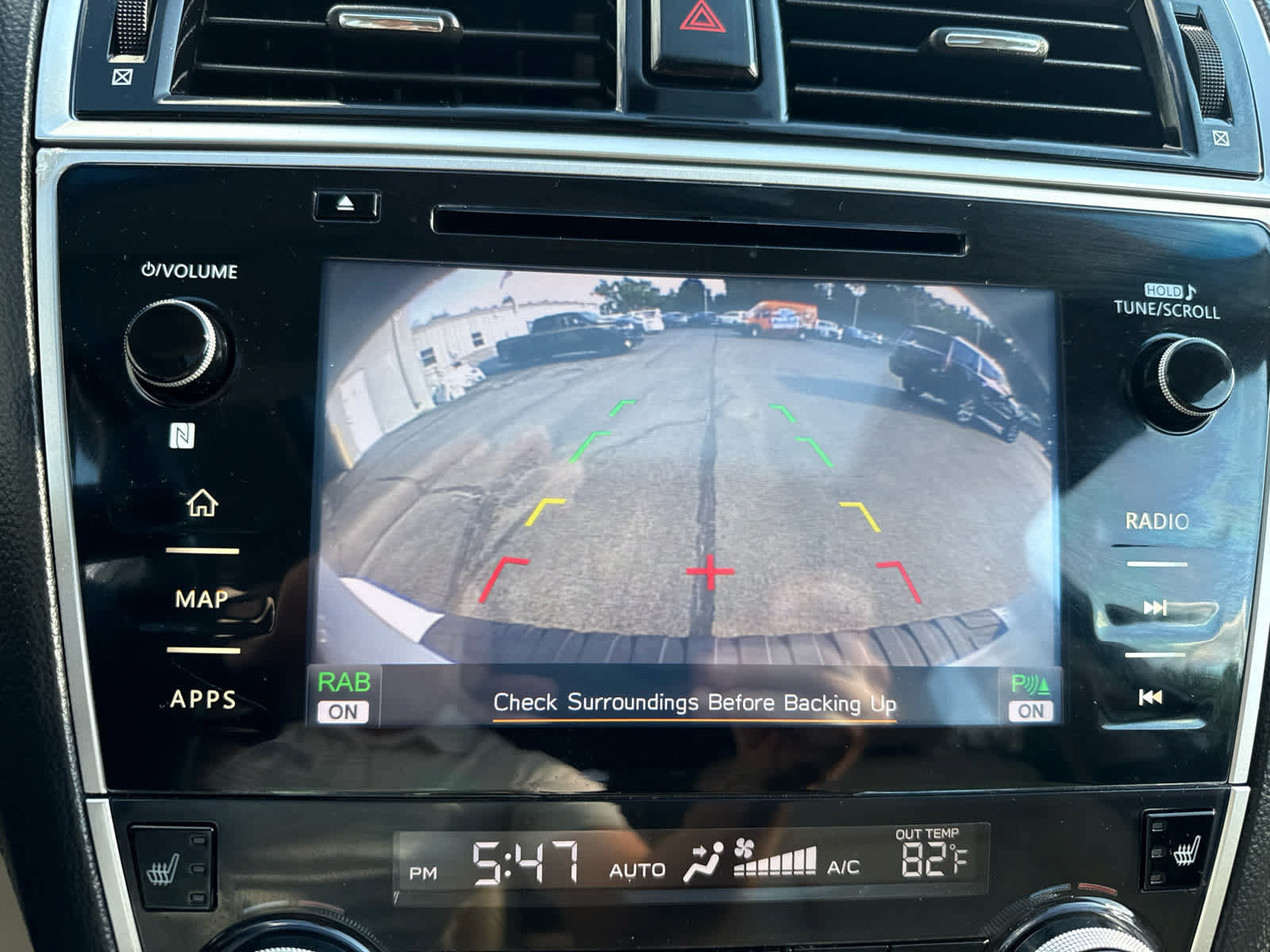 Used 2018 Subaru Outback 3.6R Limited AWD/4WD image 24