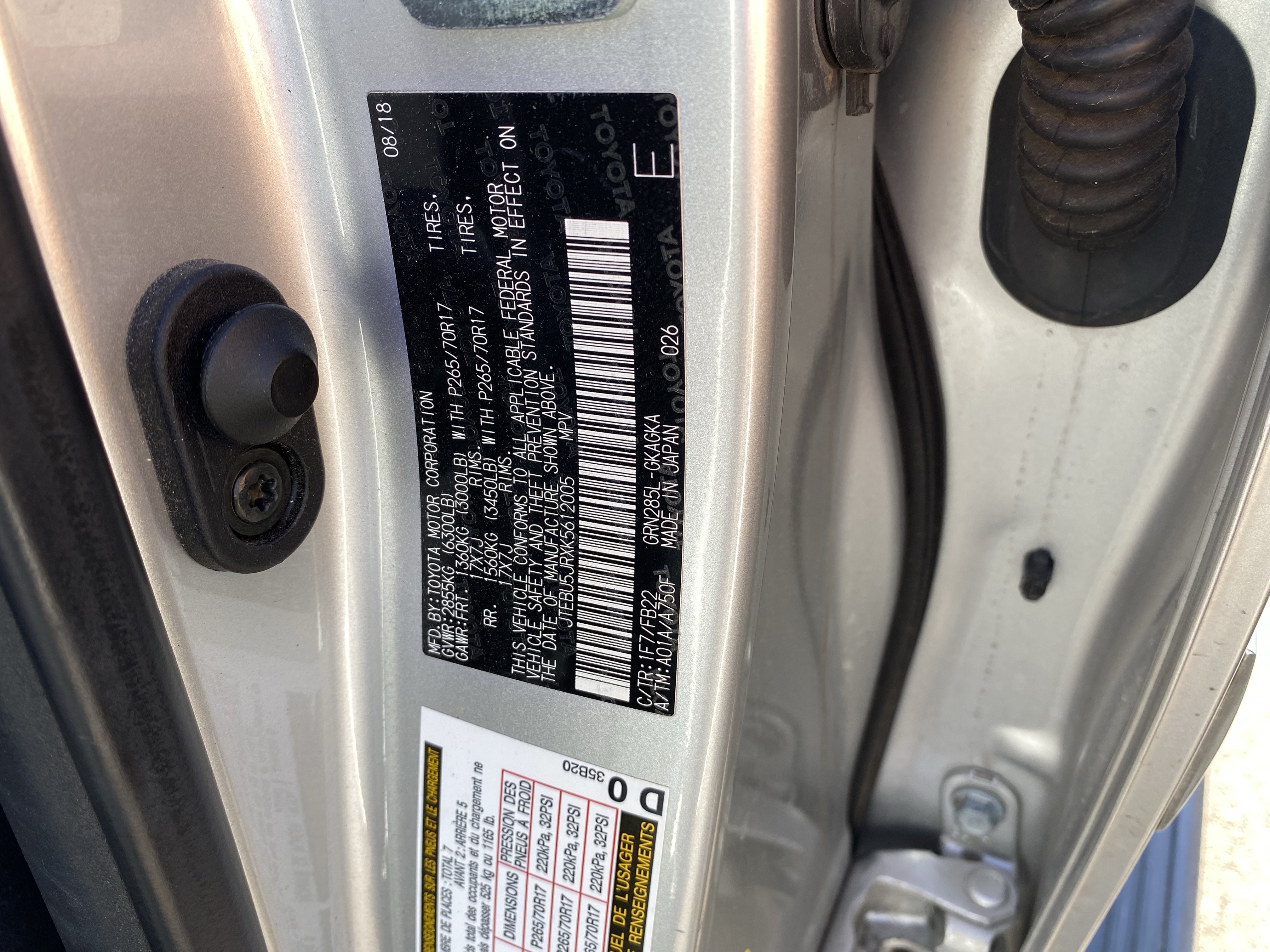 Used 2019 Toyota 4Runner SR5 AWD/4WD image 36