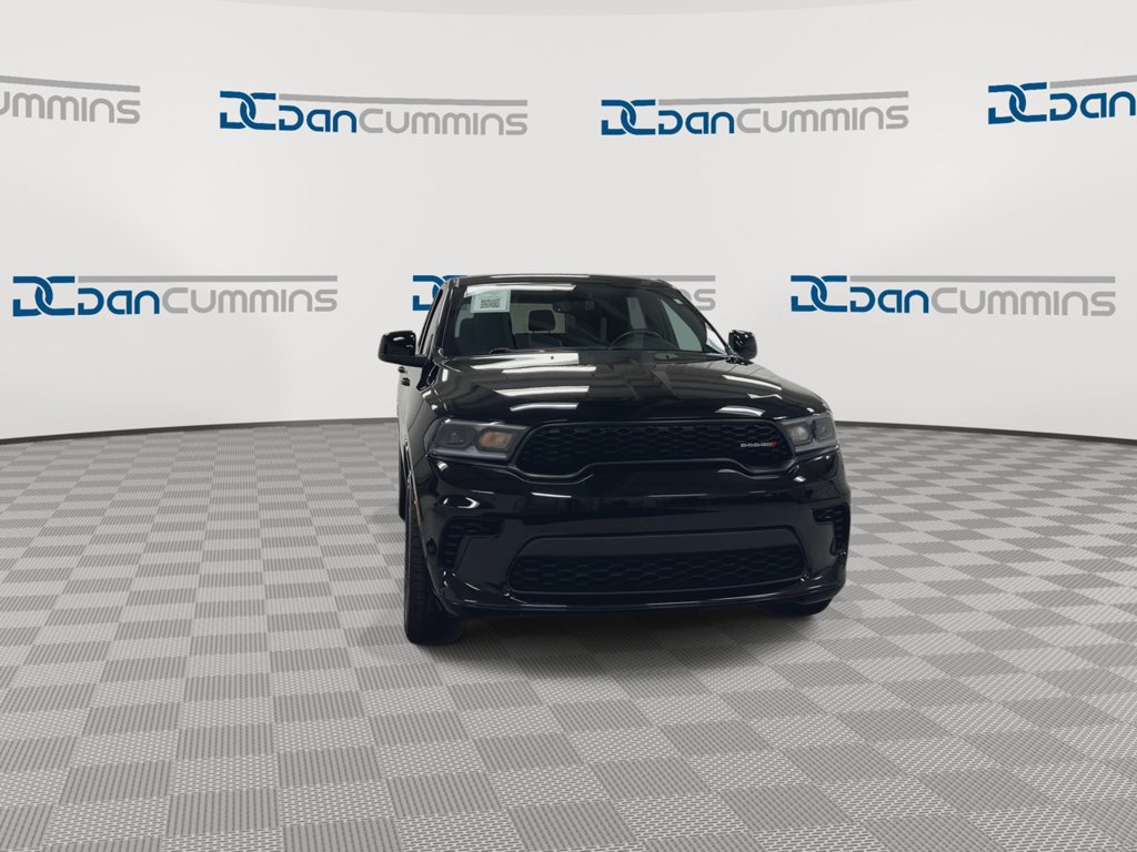 Used 2025 Dodge Durango GT AWD/4WD image 3