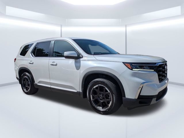 Used 2025 Honda Pilot EX-L image 2