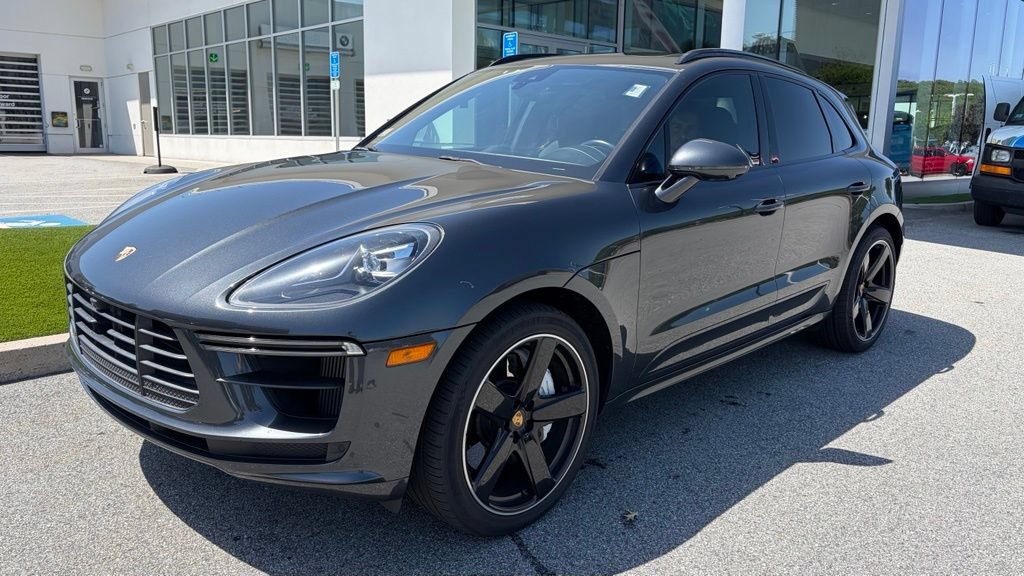 Used 2020 Porsche Macan Turbo AWD/4WD image 1