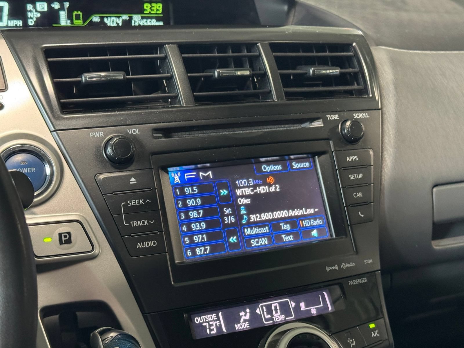 Used 2014 Toyota Prius V Three FWD image 21