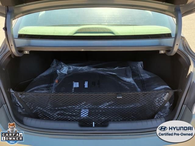 Used 2025 Hyundai Elantra SEL FWD image 6