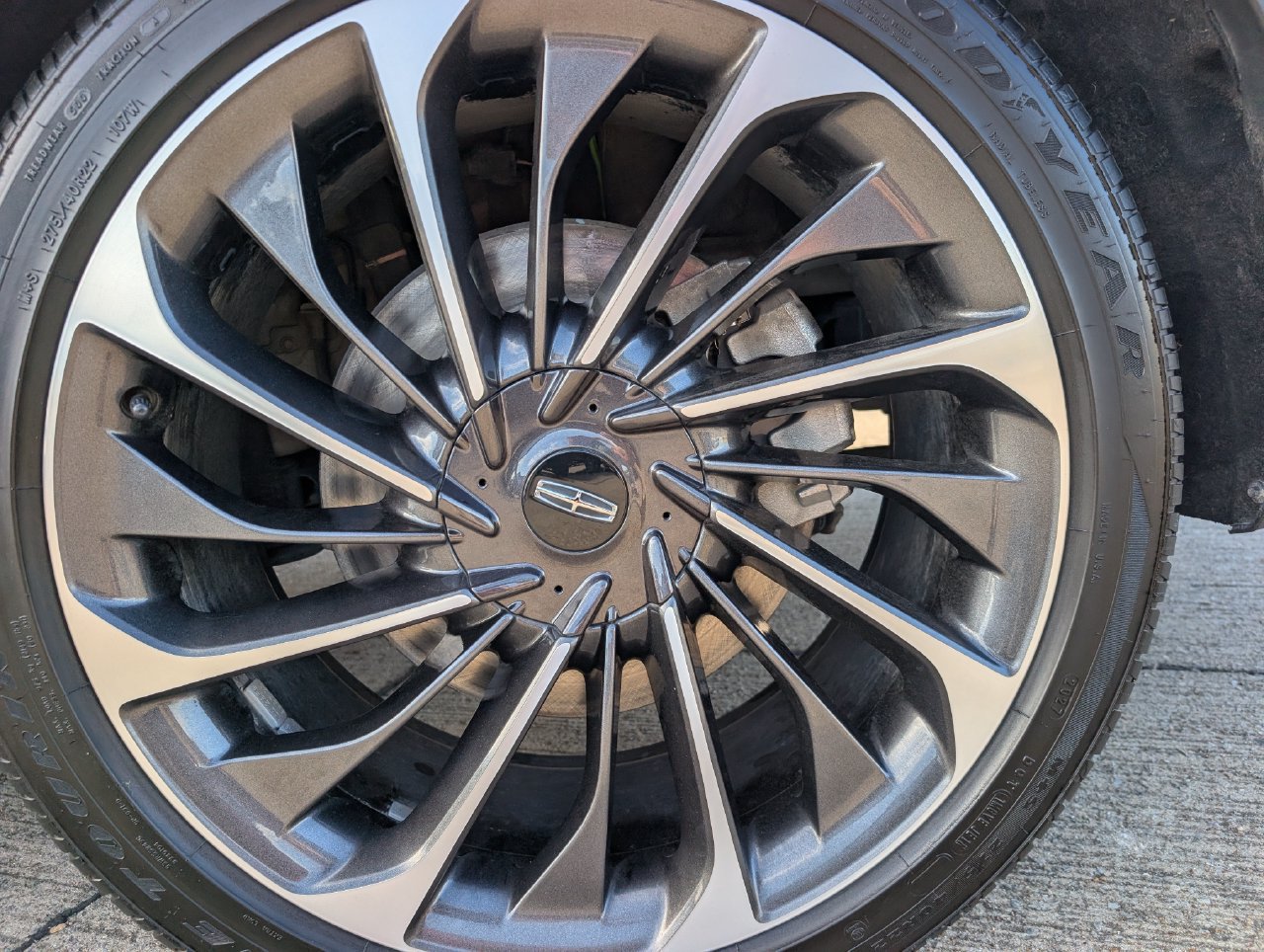 Used 2024 Lincoln Aviator Reserve w/ Equipment Group 201A RWD image 7